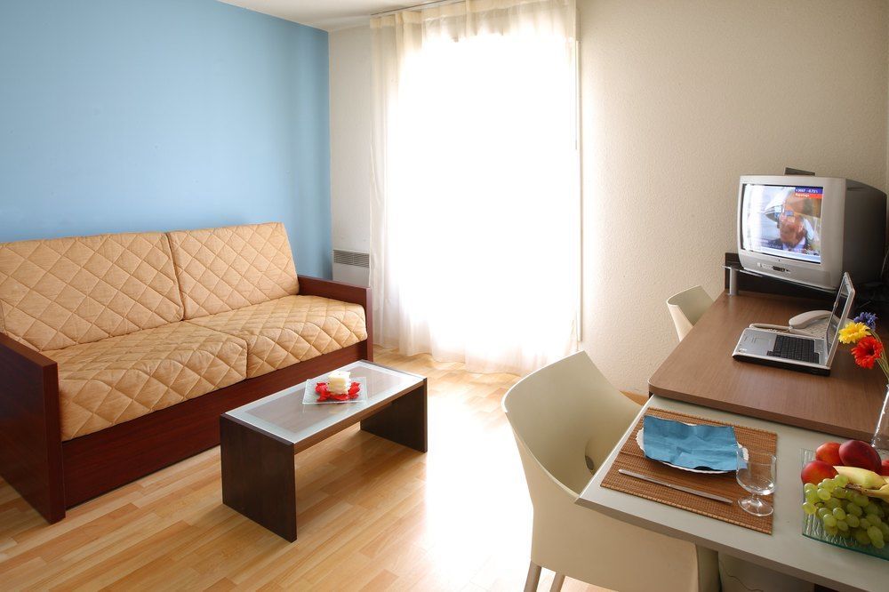 City Residence Marne-La-Vallee-Bry-Sur-Marne 누와시 르 그헝 외부 사진