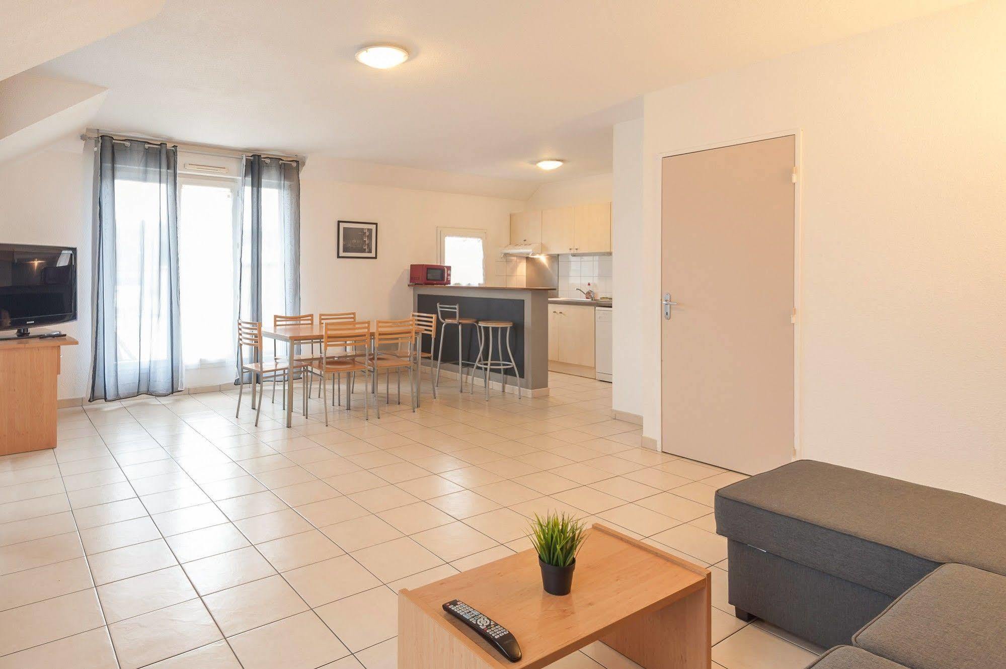City Residence Marne-La-Vallee-Bry-Sur-Marne 누와시 르 그헝 외부 사진