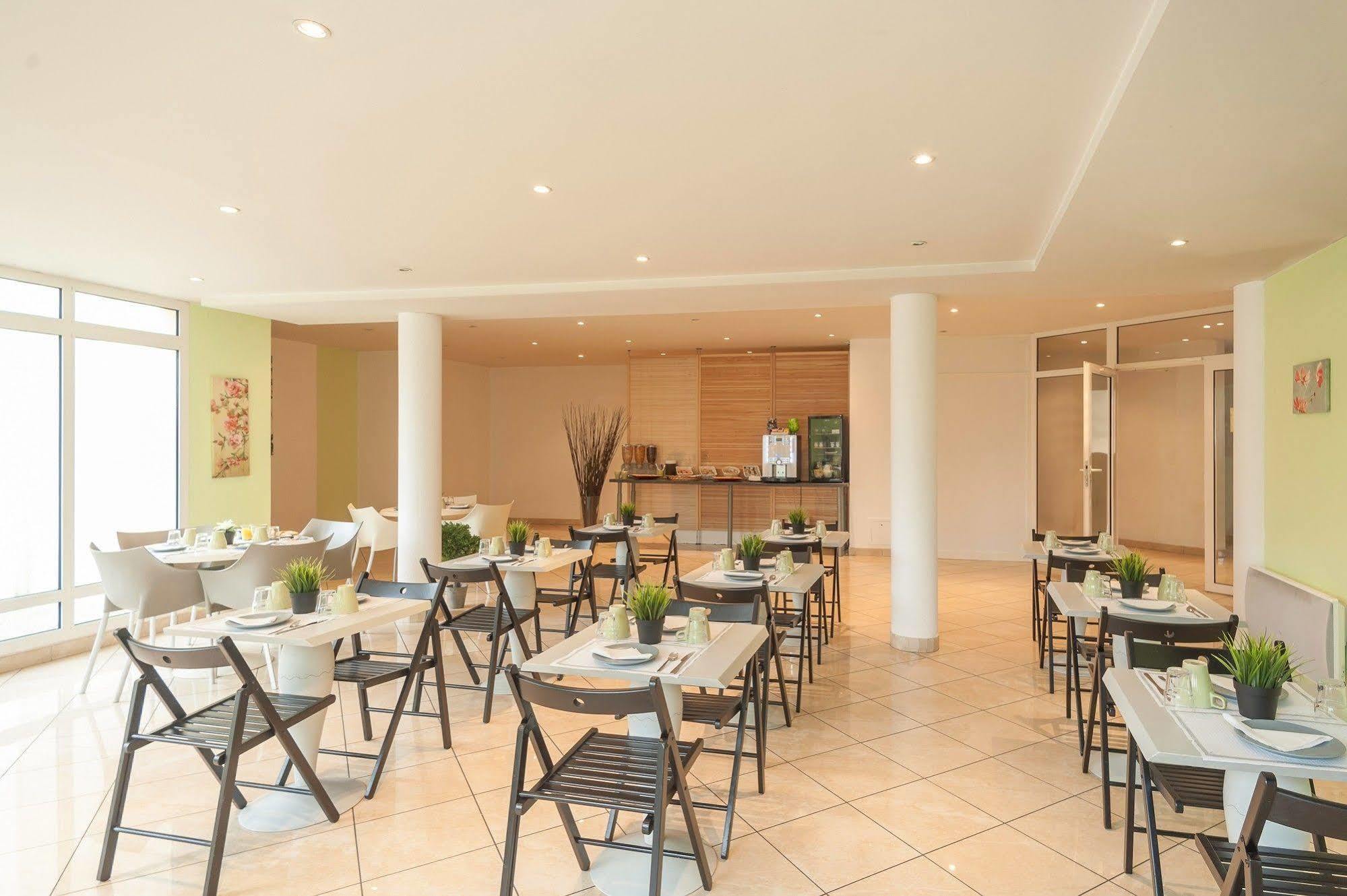 City Residence Marne-La-Vallee-Bry-Sur-Marne 누와시 르 그헝 외부 사진